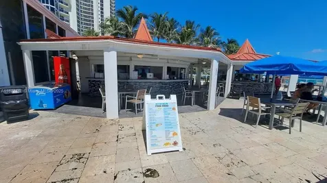 19201 Collins Avenue Sunny Isles Beach FL 33160