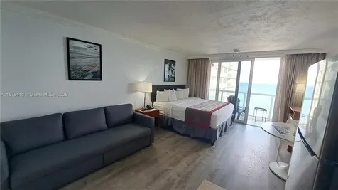 19201 Collins Avenue Sunny Isles Beach FL 33160