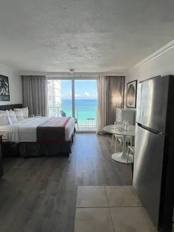 19201 Collins Avenue Sunny Isles Beach FL 33160