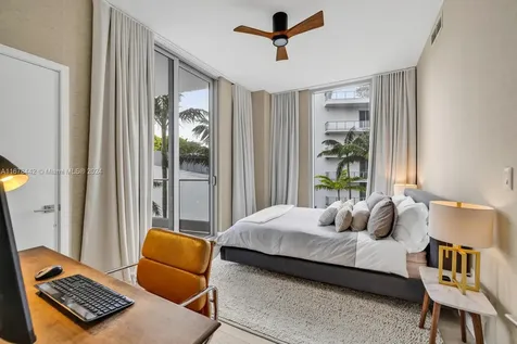 801 S Pointe Drive Miami Beach FL 33139