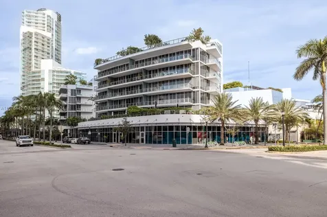 801 S Pointe Drive Miami Beach FL 33139