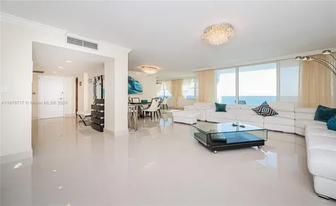 2751 S Ocean Drive Hollywood FL 33019