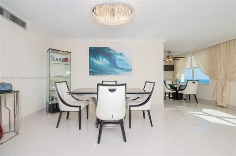2751 S Ocean Drive Hollywood FL 33019