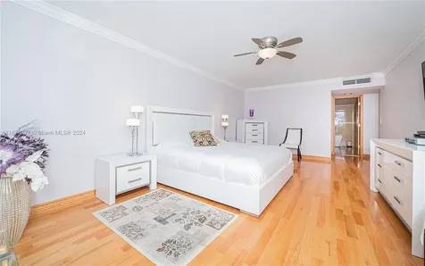 2751 S Ocean Drive Hollywood FL 33019
