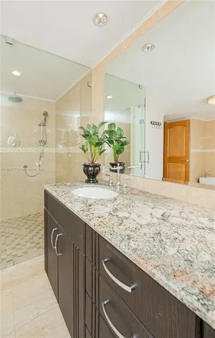 2751 S Ocean Drive Hollywood FL 33019