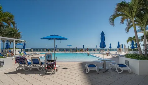 2751 S Ocean Drive Hollywood FL 33019