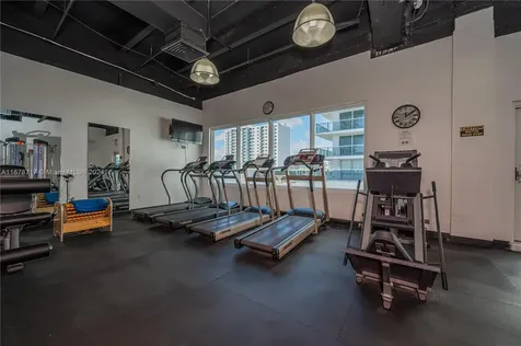 2751 S Ocean Drive Hollywood FL 33019