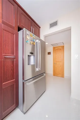 2751 S Ocean Drive Hollywood FL 33019