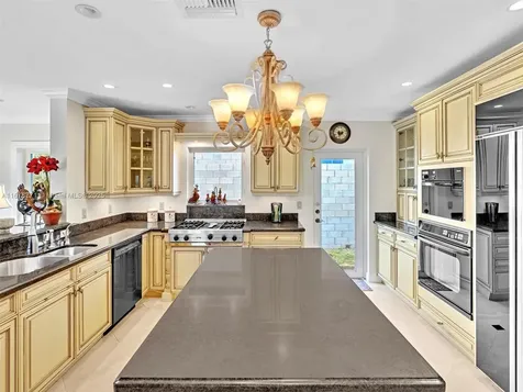 449 Isle Of Palms Drive Fort Lauderdale FL 33301