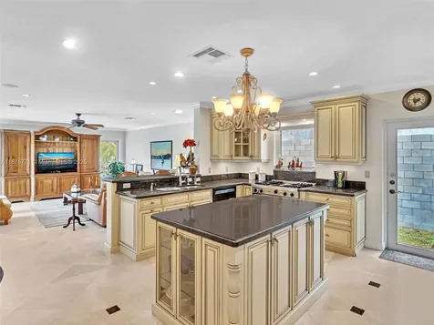 449 Isle Of Palms Drive Fort Lauderdale FL 33301