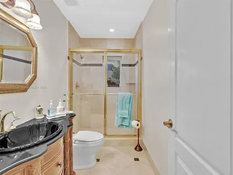 449 Isle Of Palms Drive Fort Lauderdale FL 33301