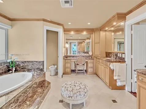 449 Isle Of Palms Drive Fort Lauderdale FL 33301