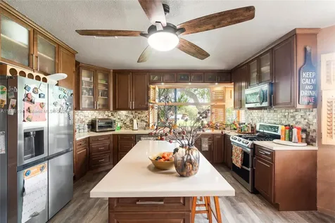1619 NE 169th Street North Miami Beach FL 33162