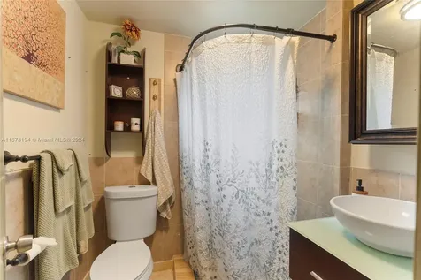 1619 NE 169th Street North Miami Beach FL 33162