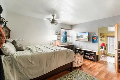 1619 NE 169th Street North Miami Beach FL 33162