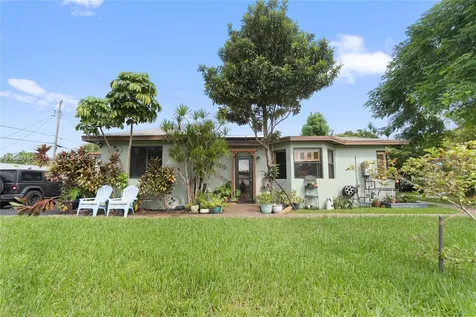 1619 NE 169th Street North Miami Beach FL 33162