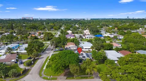 1619 NE 169th Street North Miami Beach FL 33162