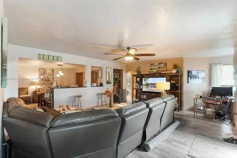 1619 NE 169th Street North Miami Beach FL 33162