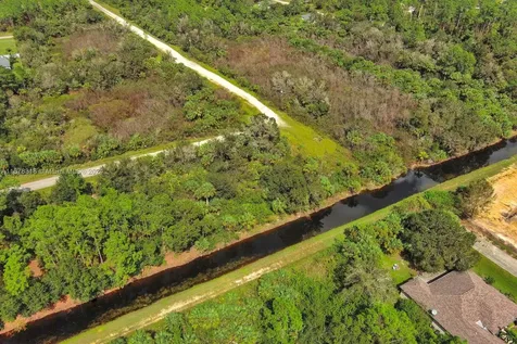 862 Ashland Street E Lehigh Acres FL 33974