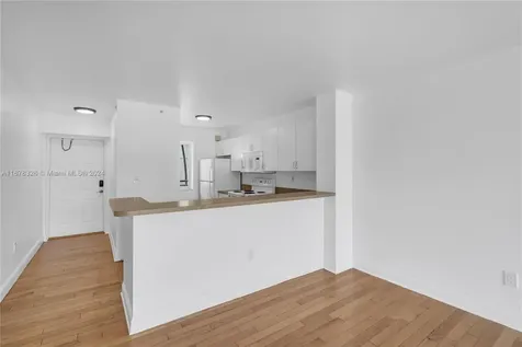 1401 Bay Road Miami Beach FL 33139