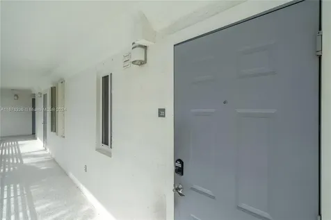 1401 Bay Road Miami Beach FL 33139