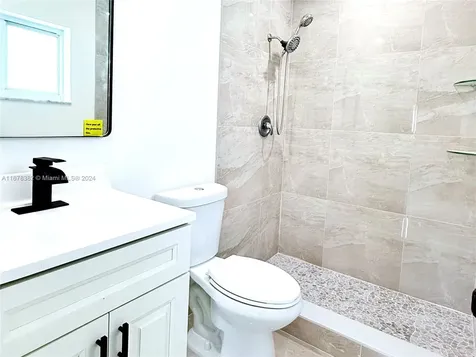 6410 Braeburn North Lauderdale FL 33068