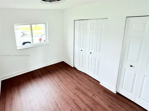 6410 Braeburn North Lauderdale FL 33068