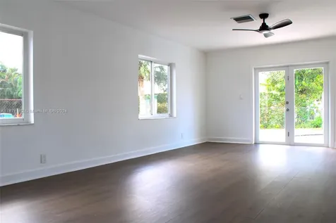 6410 Braeburn North Lauderdale FL 33068