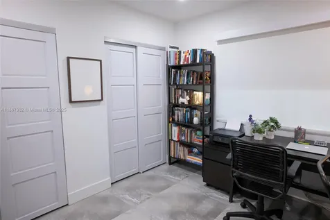 2185 NE 124th Street North Miami FL 33181