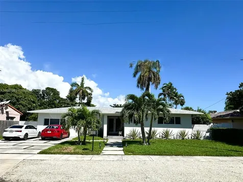 2185 NE 124th Street North Miami FL 33181