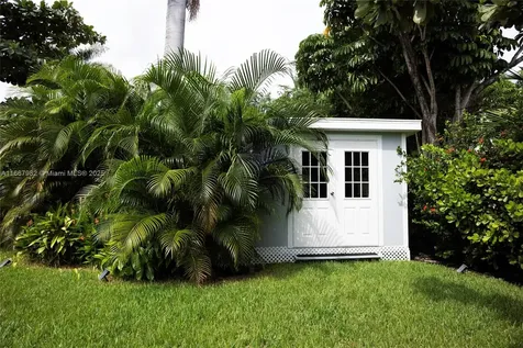2185 NE 124th Street North Miami FL 33181