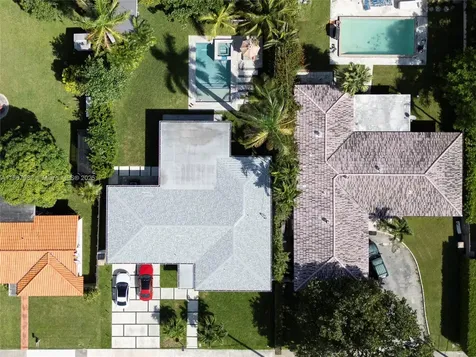 2185 NE 124th Street North Miami FL 33181