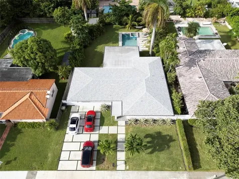 2185 NE 124th Street North Miami FL 33181