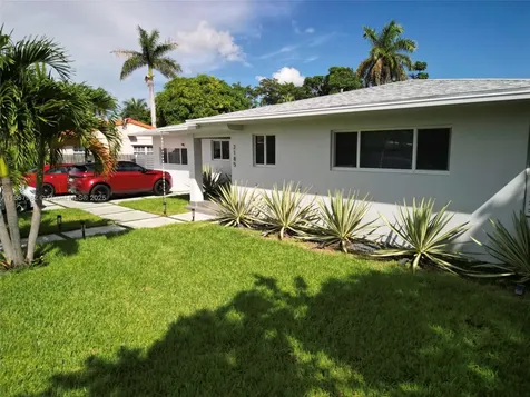 2185 NE 124th Street North Miami FL 33181