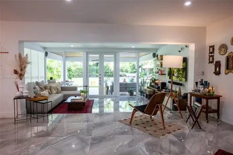2185 NE 124th Street North Miami FL 33181