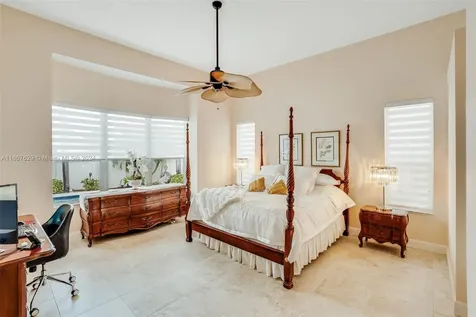 332 SW 187th Terrace Pembroke Pines FL 33029