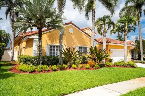 332 SW 187th Terrace Pembroke Pines FL 33029
