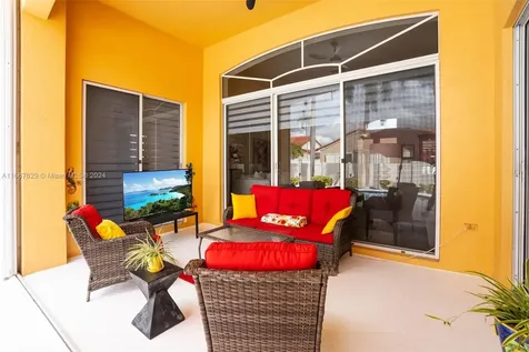 332 SW 187th Terrace Pembroke Pines FL 33029