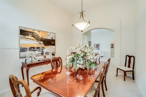332 SW 187th Terrace Pembroke Pines FL 33029
