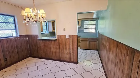 3230 N 23rd Avenue Hollywood FL 33020