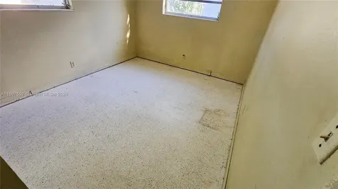 3230 N 23rd Avenue Hollywood FL 33020