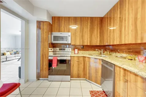 2750 NE 183rd Street Aventura FL 33160