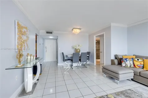2750 NE 183rd Street Aventura FL 33160