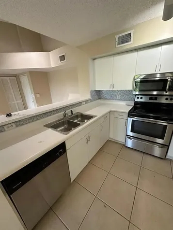 4848 N State Road 7 Coconut Creek FL 33073