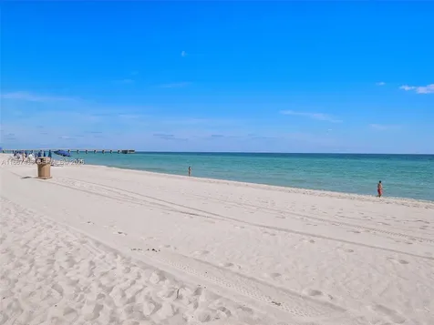 16047 Collins Avenue Sunny Isles Beach FL 33160
