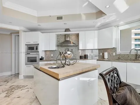 16047 Collins Avenue Sunny Isles Beach FL 33160