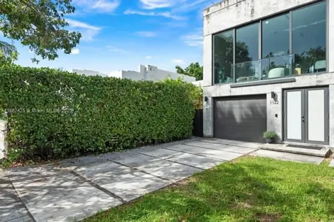 1122 SW 13th Avenue Miami FL 33135