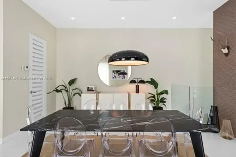 1122 SW 13th Avenue Miami FL 33135