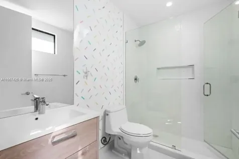 1122 SW 13th Avenue Miami FL 33135