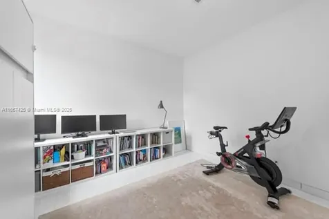 1122 SW 13th Avenue Miami FL 33135